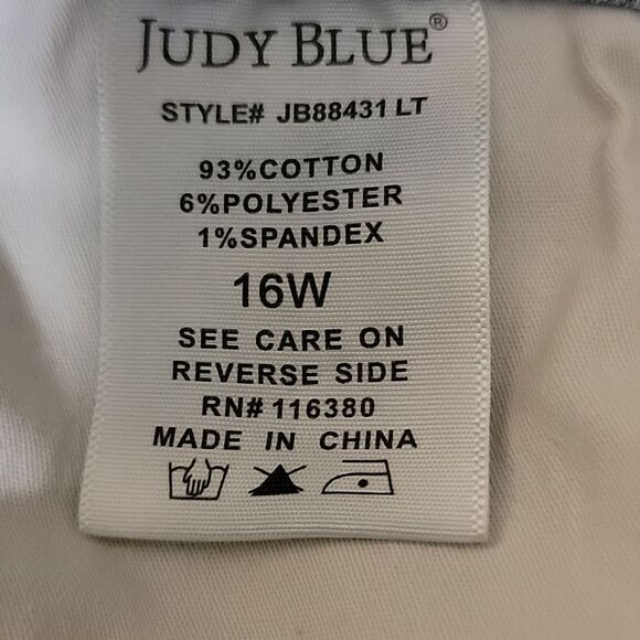 Judy Blue Distressed Skinny Jeans - Picture 6 of 8